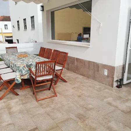 Pareado Islantilla Holiday home *